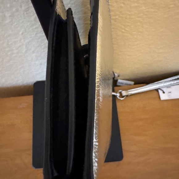 Marc Jacobs Silver Wristlet - Picture 4 of 12